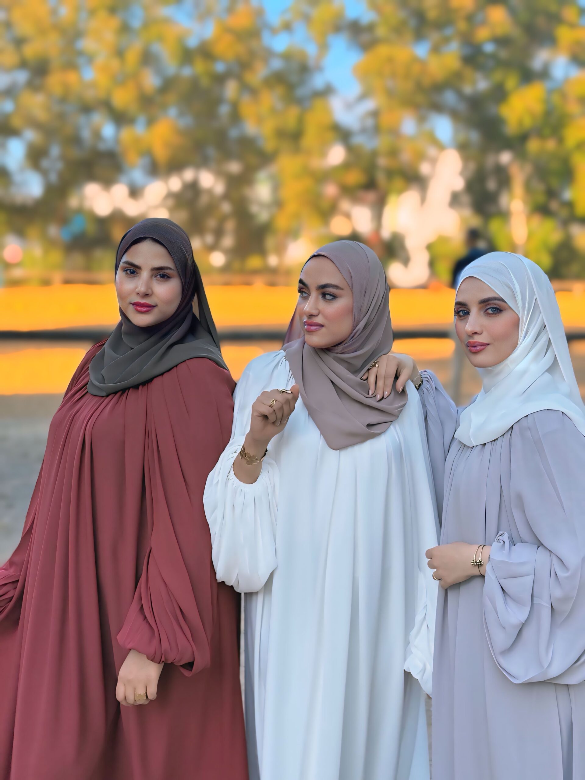 تشكيلة فساتين لأنوثة محتشمة
