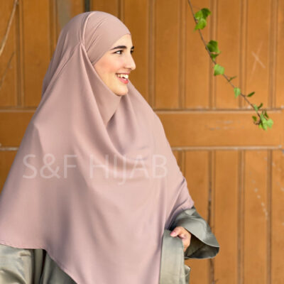 خمار L باللون الترابي الفاتح