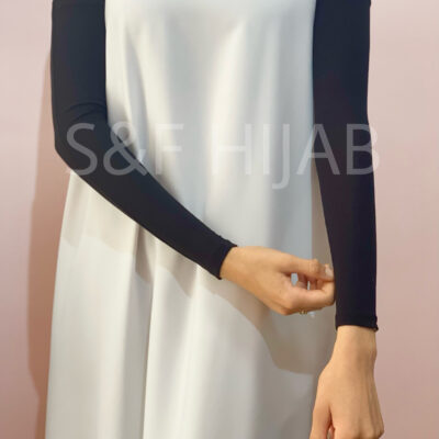 أكمام بألوان مختلفة