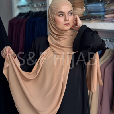 شال كراميل فاتح