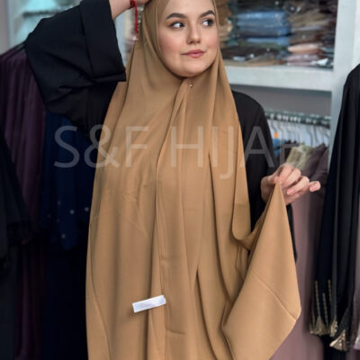 شال كراميل الغامق