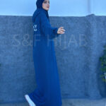 قميص رياضي باللون الأزرق - l