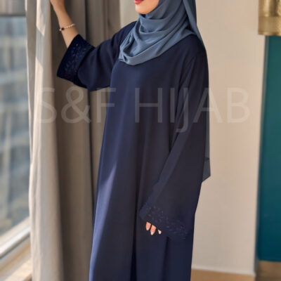 عباءة نسمة أزرق غامق